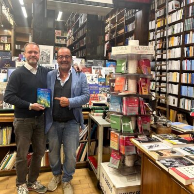 “Il Ritorno all’Arte di Guarire” edito da Il Giardino dei Libri in vendita alla Libreria Nanni di Bologna.